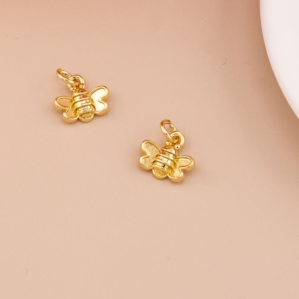 Dije de abejita baño 18k