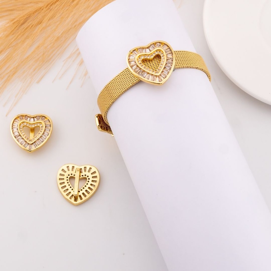 Separador de corazon con zirconias baño 18k