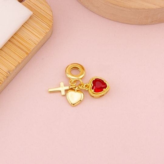 Charm con tres colgantes baño 18k