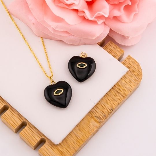 Dije de corazon en piedra natural Agata baño 18k