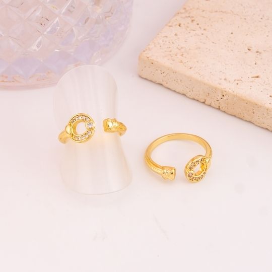 Anillo ajustable con zirconias baño 18k