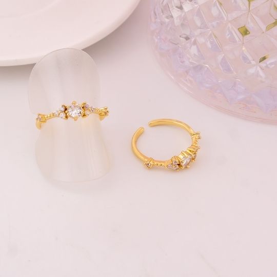 Anillo ajustable con zirconias baño 18k