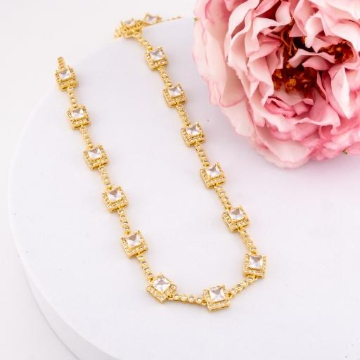 Collar con zirconias baño 18k