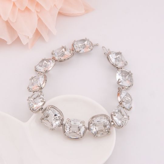 Pulsera de alta gama de lujo elaborado con cristales calidad premium bañado en oro real de 18k