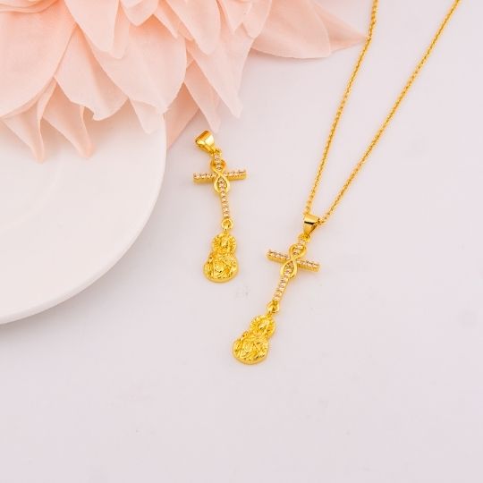 Dije religioso de cruz con colgante en micropave