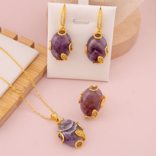 Set 3 piezas Aretes, Cadena y anillos de piedra semipreciosa baño 18k