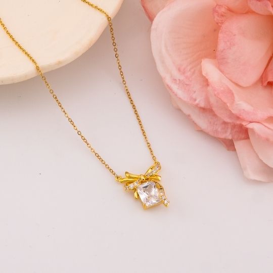 Cadena de chongo con zirconias baño 18k
