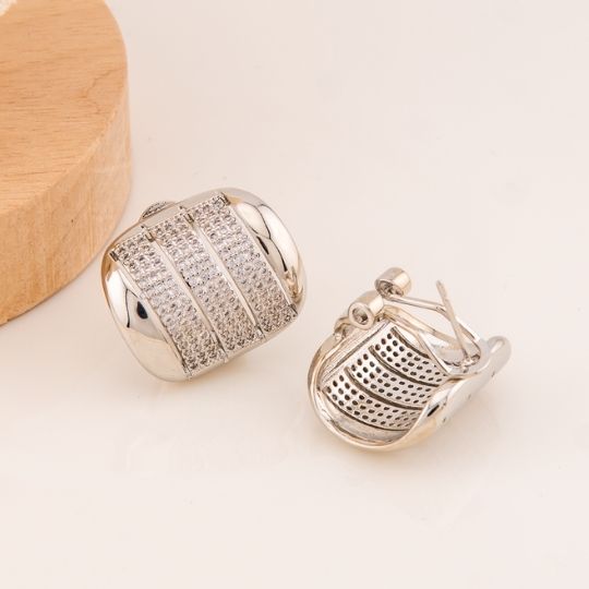 Aretes con zirconias baño 18k
