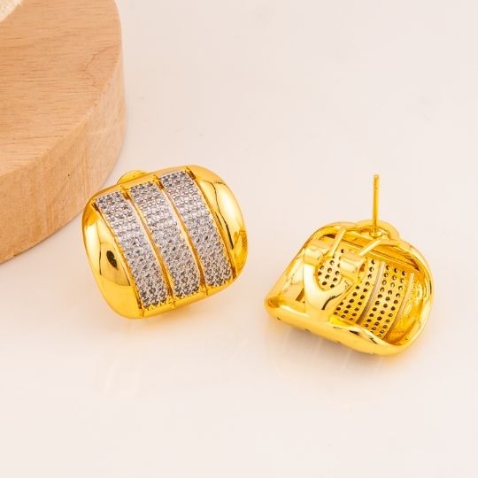 Aretes con zirconias doble tono baño 18k
