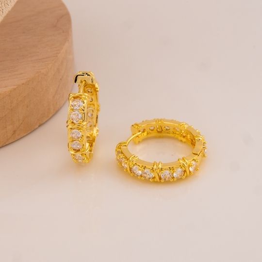 Argollas con zirconias baño 18k