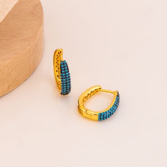 Argollas pequeñas con zirconias de colores baño 18k