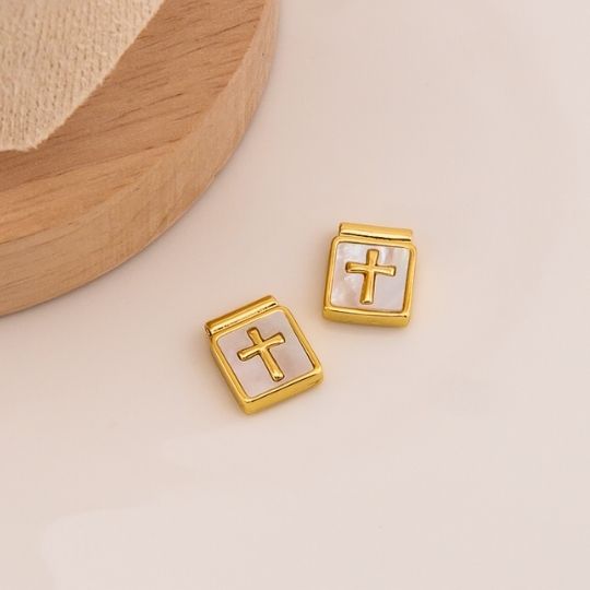 Escapulario mini religioso doble uso en madre perla baño 18k