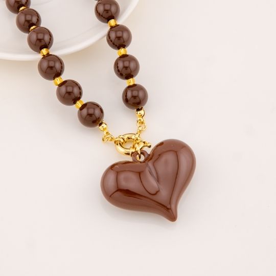 Collar bola chicle con corazon baño 18k