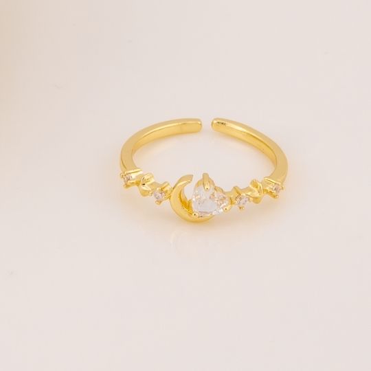 Anillo ajustable luna y corazon con zirconias baño 18k
