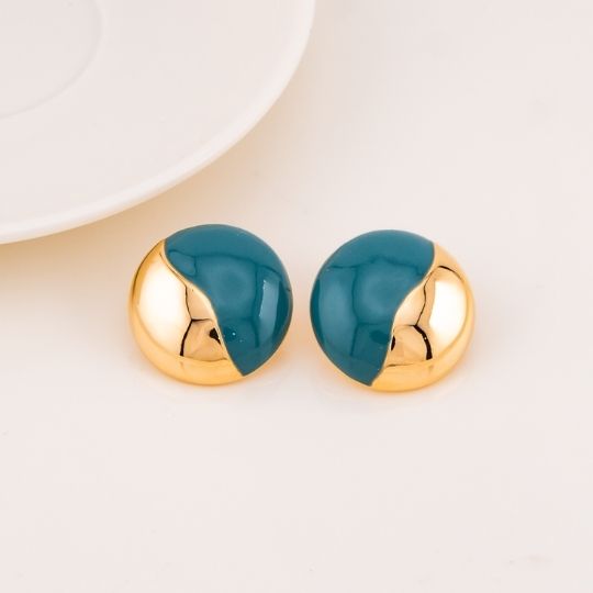 Aretes stud redondos esmaltados baño 18k