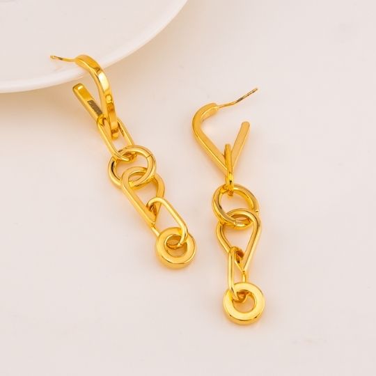 Aretes colgantes doble uso baño 18k