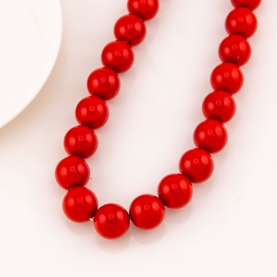 Collar bola chicle rojo en concha nacar 14mm baño 18k