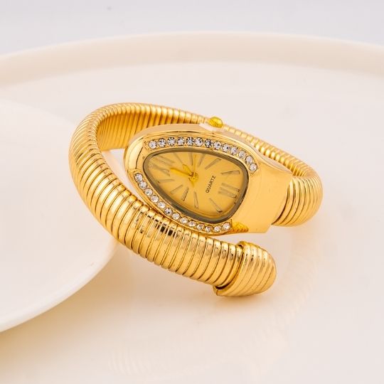 Reloj de marca en acero inoxidable