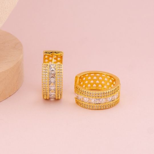 Argollas chunky con zirconias baño 18k