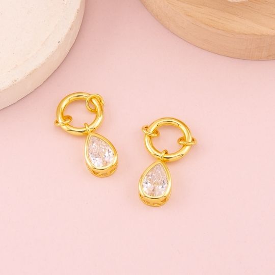 Dije de gota en cristal baño 18k