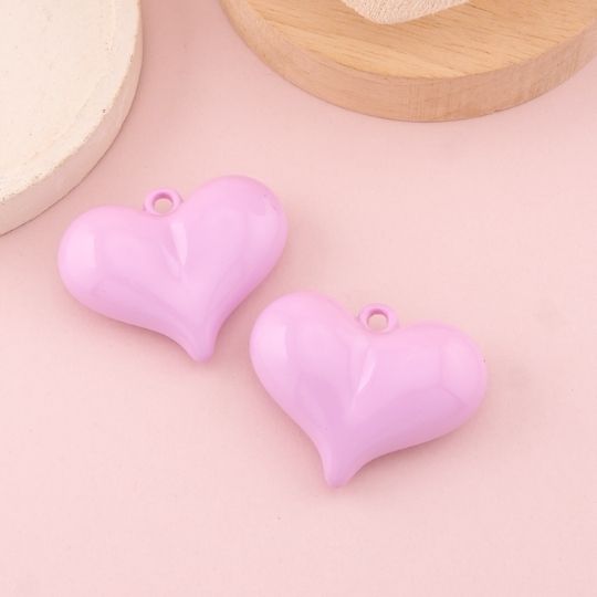 Dije chunky de corazon esmaltado baño 18k