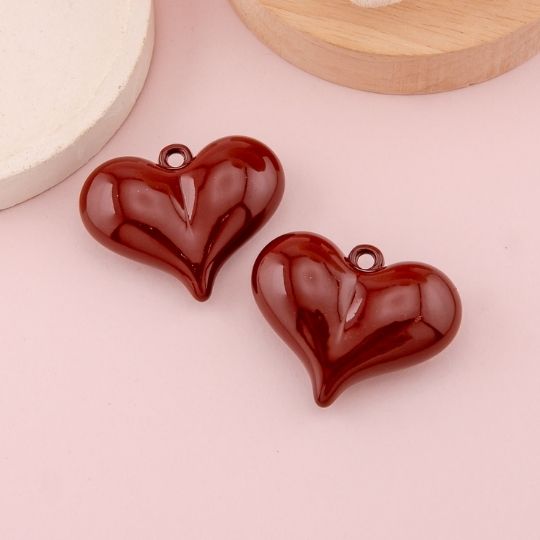 Dije chunky de corazon esmaltado baño 18k