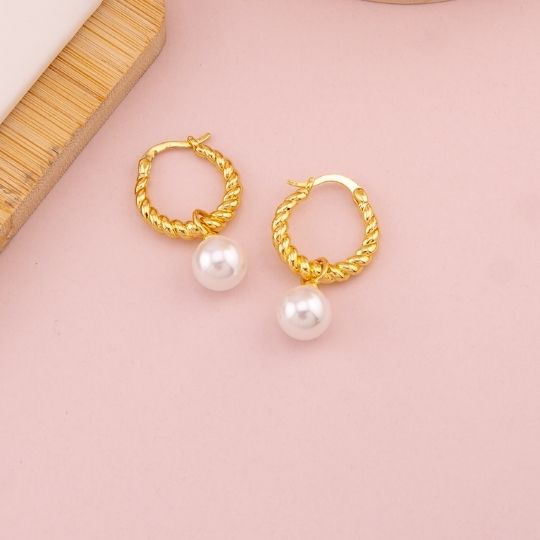 Argollas doble uso con colgante de perla baño 18k