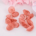 Aretes colgantes de fresa artesanales