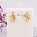 Aretes colgantes de fresa baño 18k