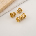 Broche elegante  en micropave y baño 18k