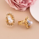 Anillo chunky de perla barroca con zirconias baño 18k