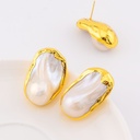 Aretes  perla barroca engastada en goldfilled
