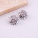 Aretes stud flor con zirconias baño 18k pin de plata
