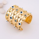Elegante brazalete chunky decorado con ojo turco  baño 18k