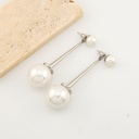 Aretes stud largos con perlas y baño 18k pin de plata