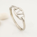 Brazalete V baño 18k  baño 18k