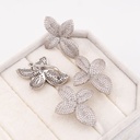 Aretes stud flor con zirconias baño 18k pin de plata