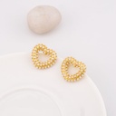 Aretes stud corazon con perlas baño 18k pin de plata