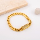 Pulsera con zirconia perlas baño 18k