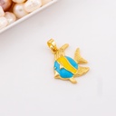 Dije en forma de pez esmaltado  baño 18k