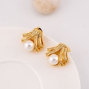 Aretes stud con perlas y zirconia baño 18k