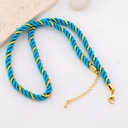 Collar de hilo trenzazo con hilo metalizado baño 18k