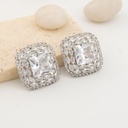 Aretes Studs con zirconias baño 18k