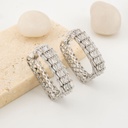 Aretes Studs con zirconias baño 18k