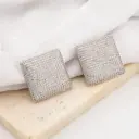 Aretes stud cuadrados  con zirconias baño 18k