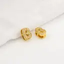 Dije en micropave con baño 18k letra B