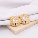 Aretes stud con zirconias baño 18k
