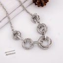 Collar en tendencia baño 18k