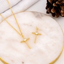 Dije de cruz  con zirconias y baño 18k