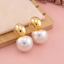 Aretes colgantes con perlas baño 18k